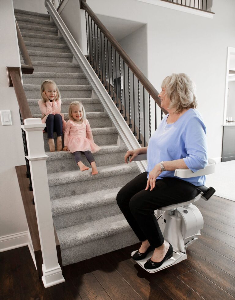 Choosing the Right Stairlift: A Step-by-Step Guide